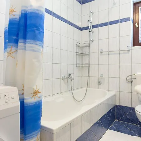 Apartman Samy By Interhome Punat