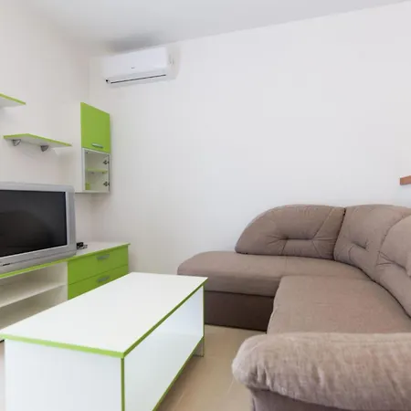 Apartman Samy By Interhome *